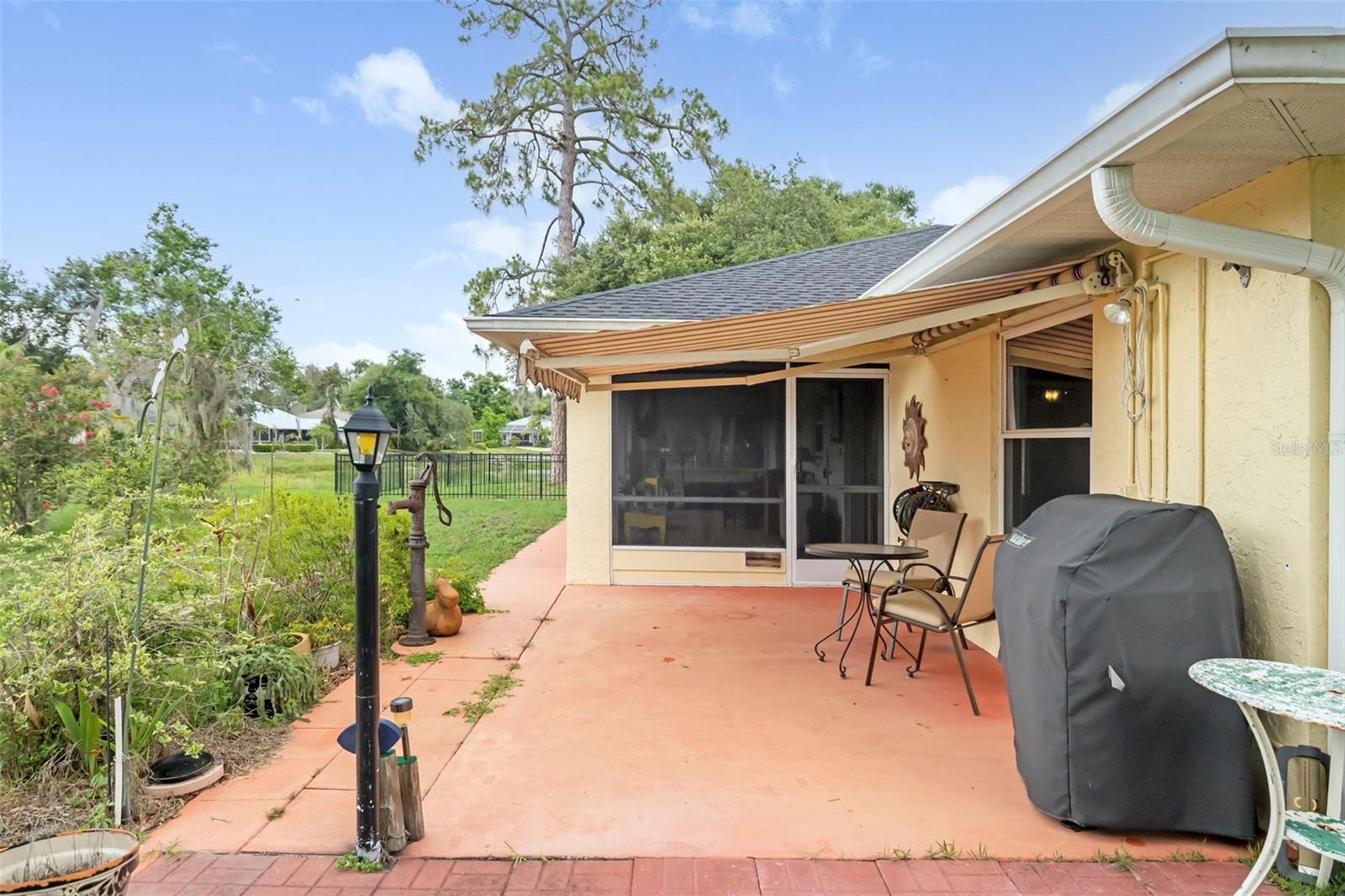 2062 Old Arbor Ct Property Photo 43