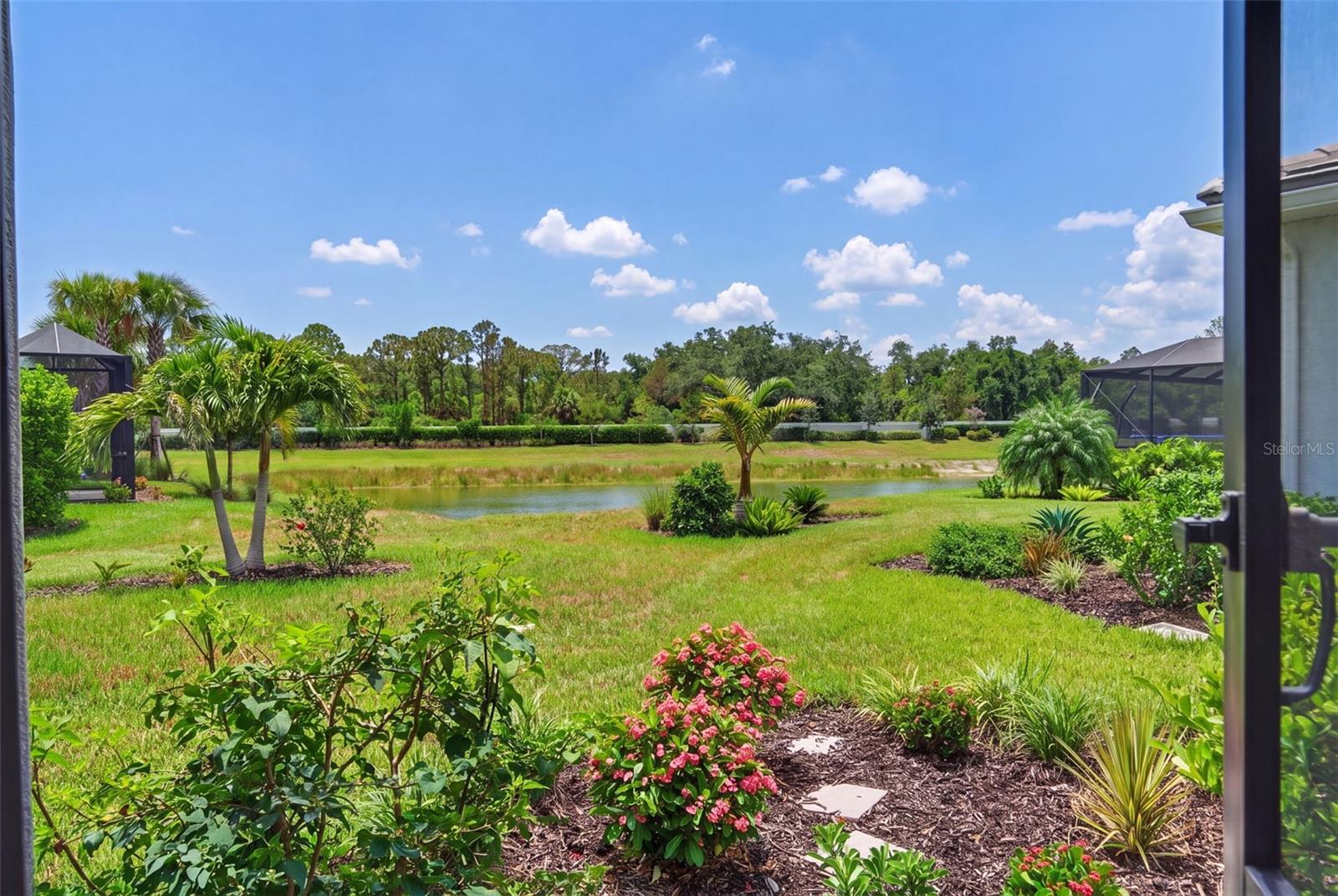 10004 Coral Shore Dr Property Photo 54