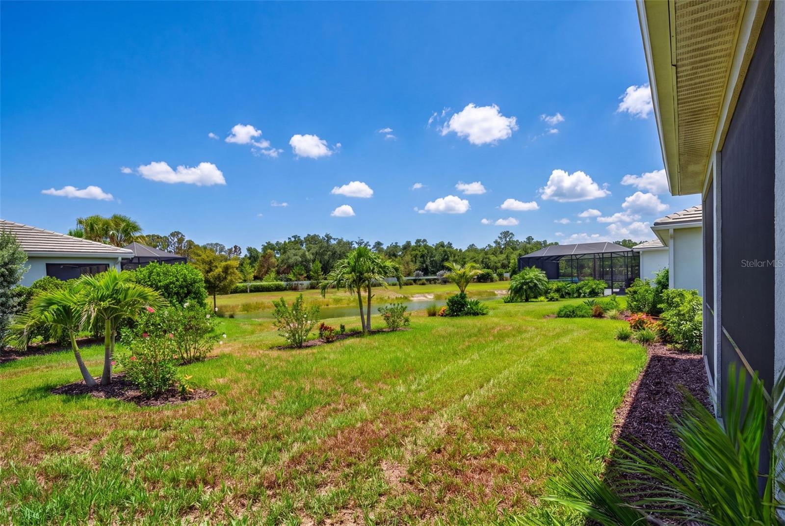 10004 Coral Shore Dr Property Photo 56