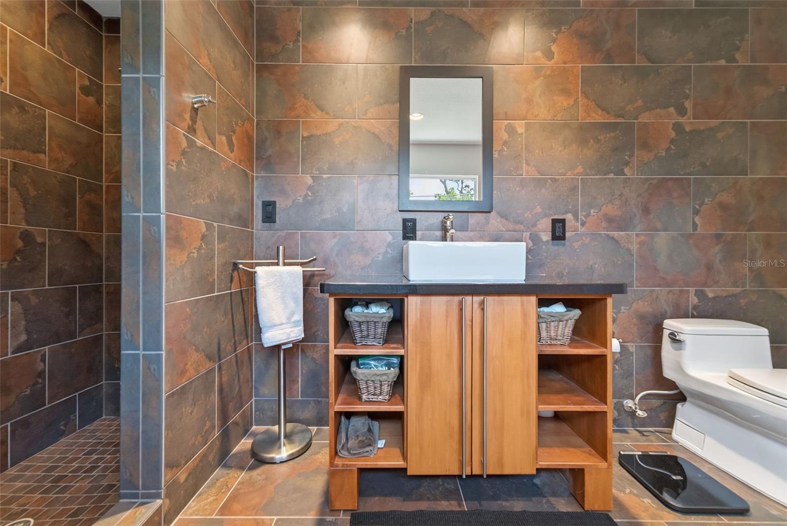 2631 Puritan Ter Property Photo 49