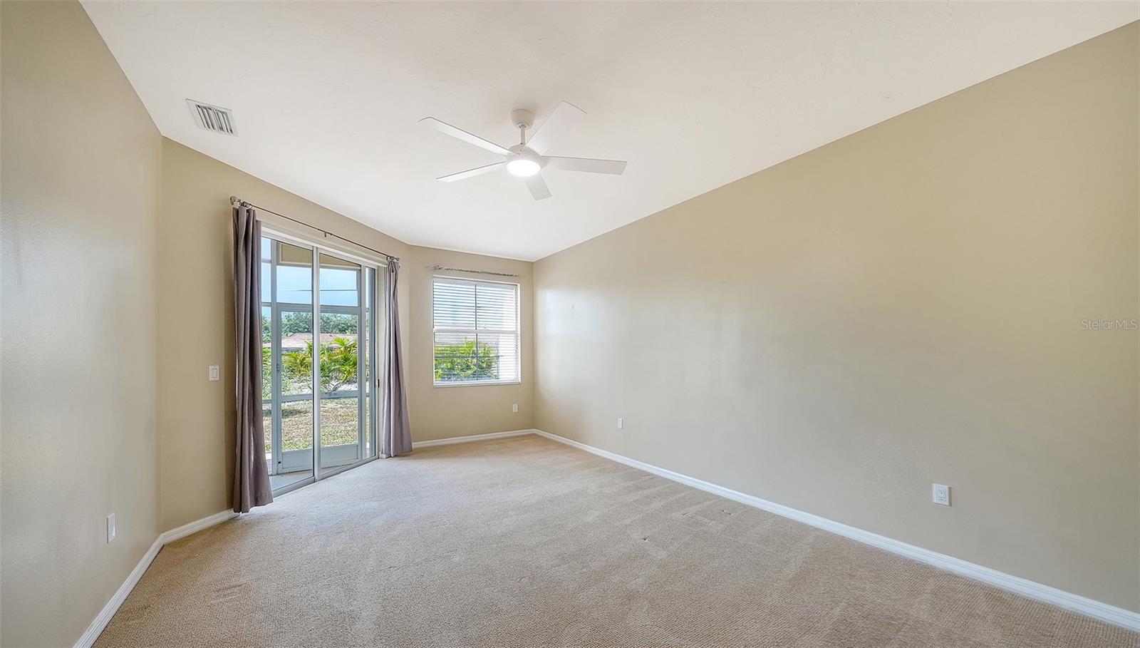 439 E Rossetti Dr Property Photo 18