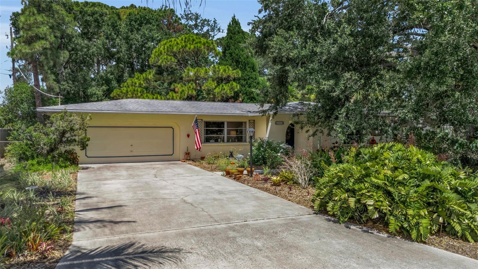 1808 49th St W Property Photo 1