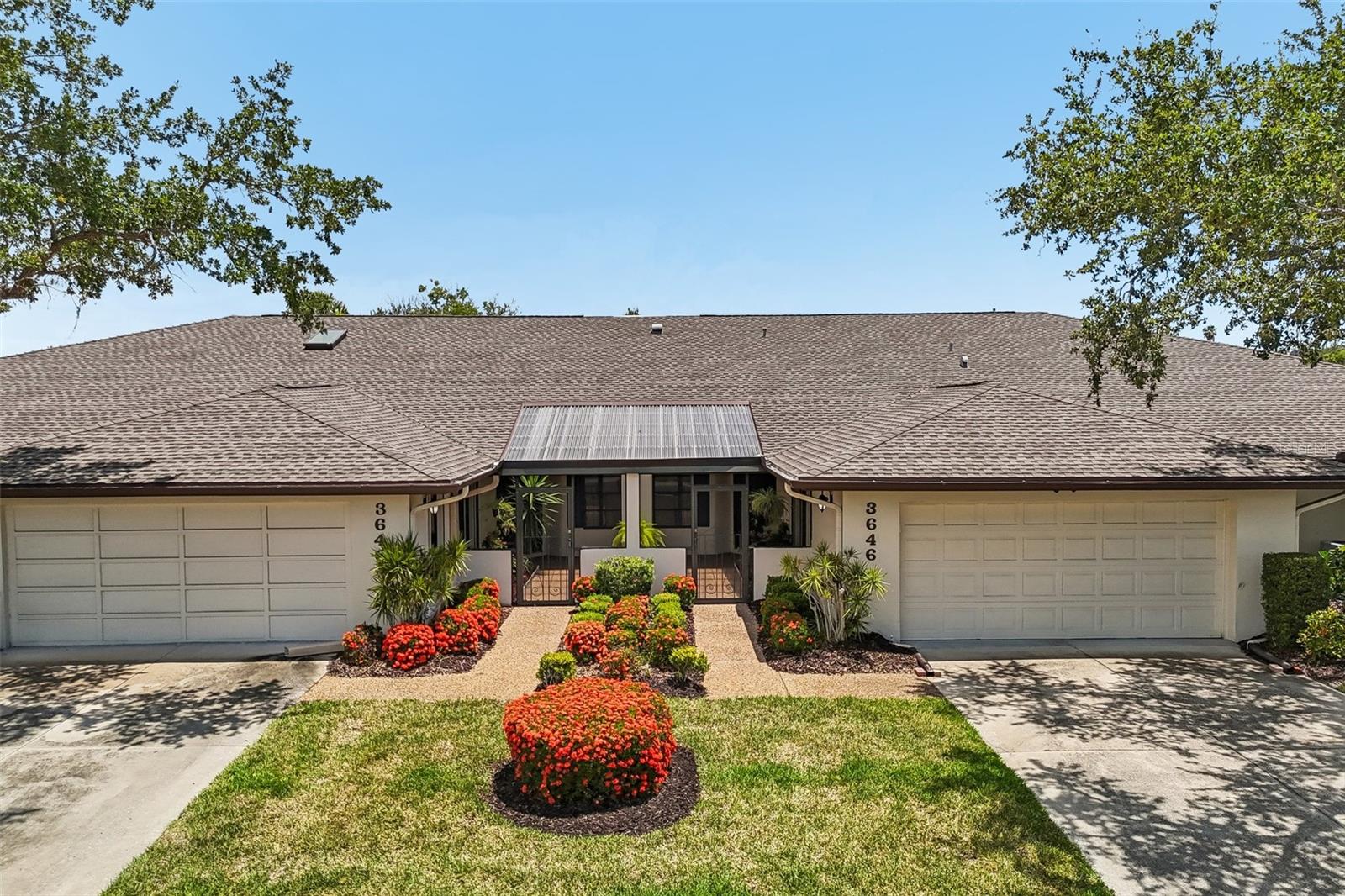 3646 GLENEAGLE DR #10B
