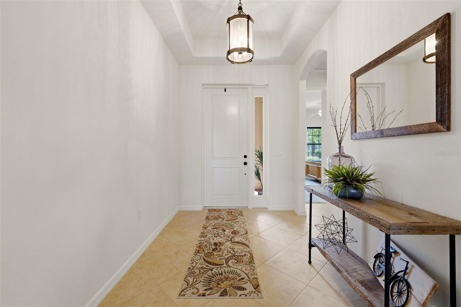 534 Chantilly Trl Property Photo 6