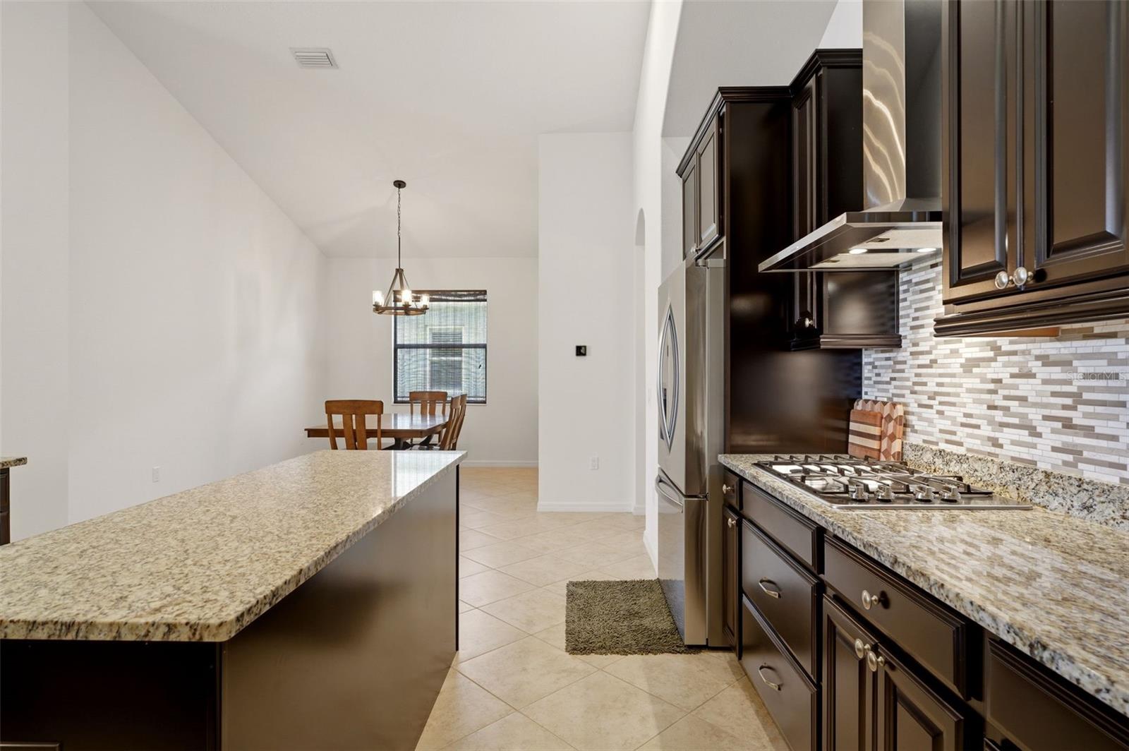 534 Chantilly Trl Property Photo 19