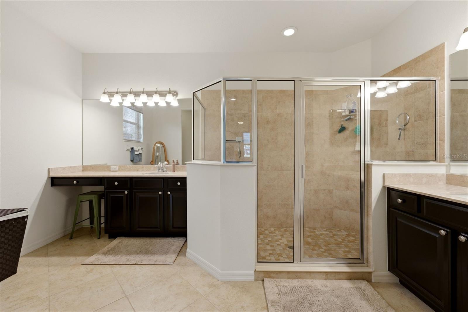 534 Chantilly Trl Property Photo 26