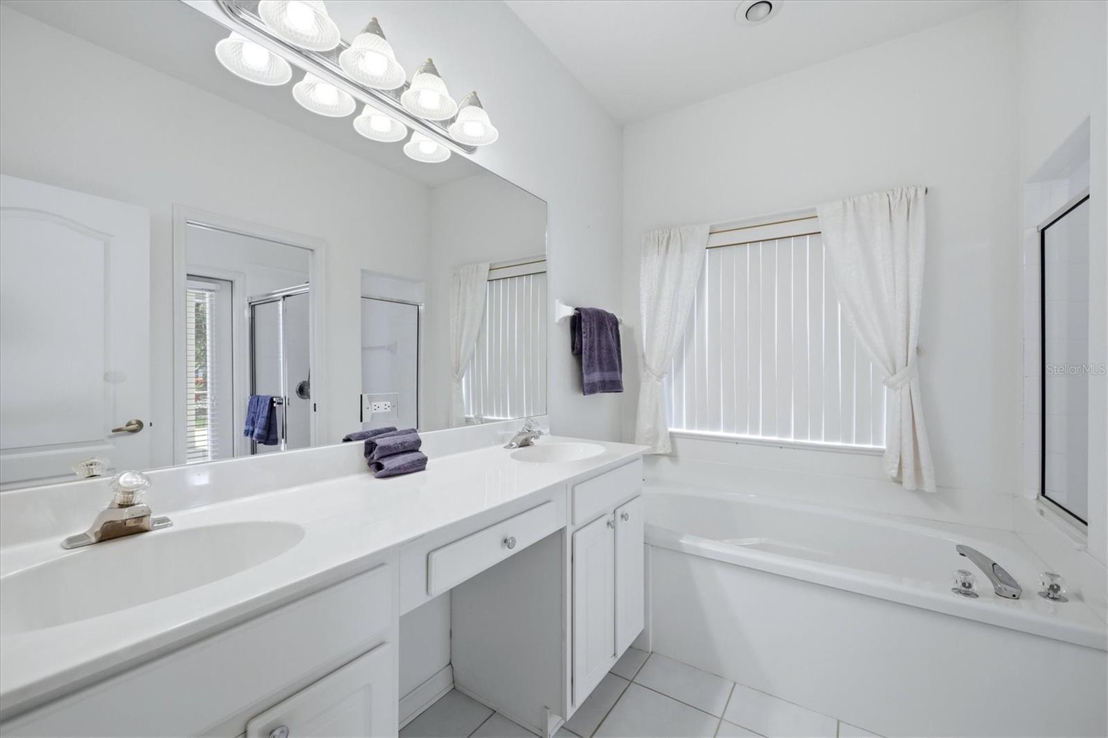 8492 Idlewood Ct Property Photo 8