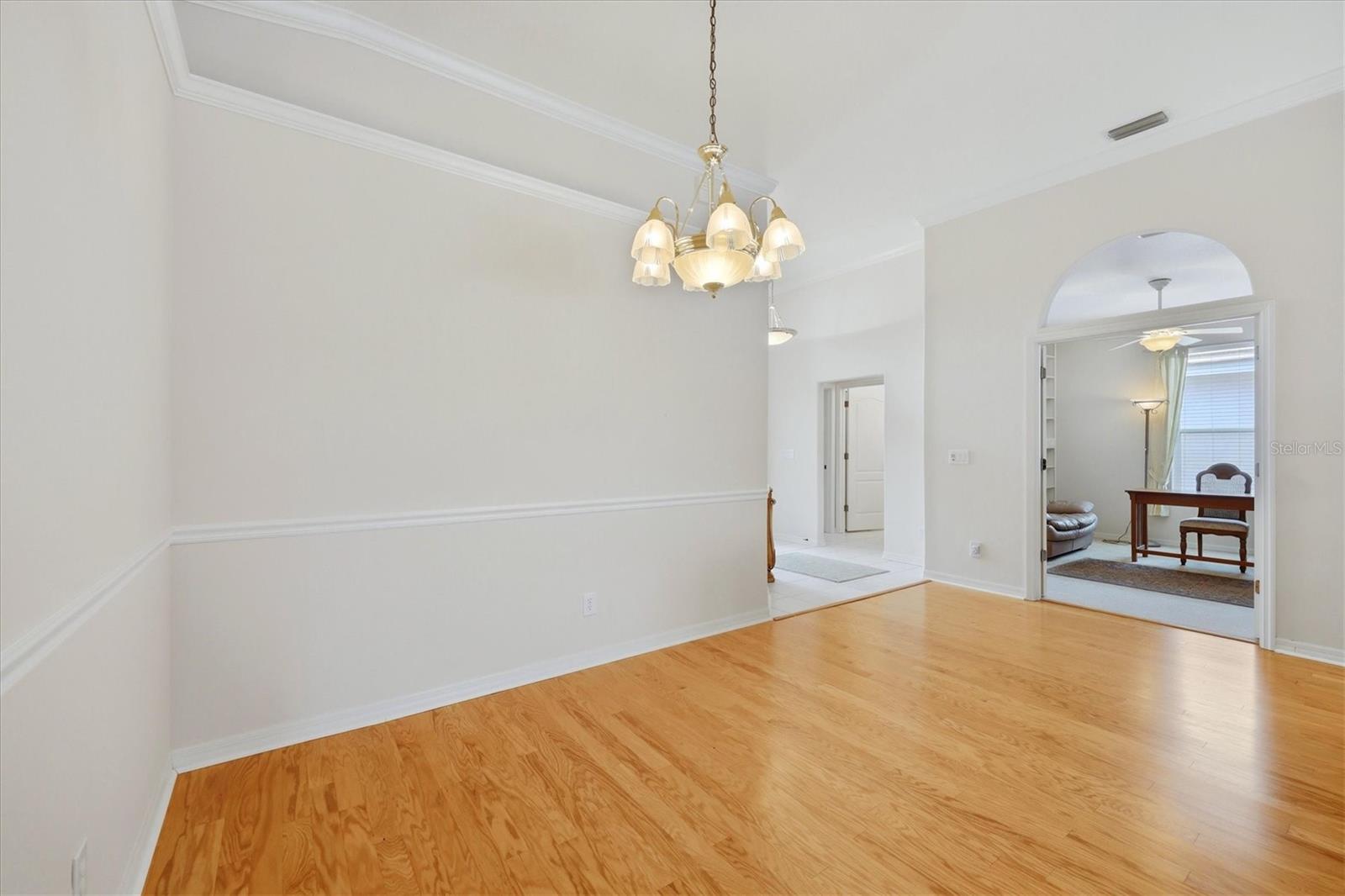 8492 Idlewood Ct Property Photo 22