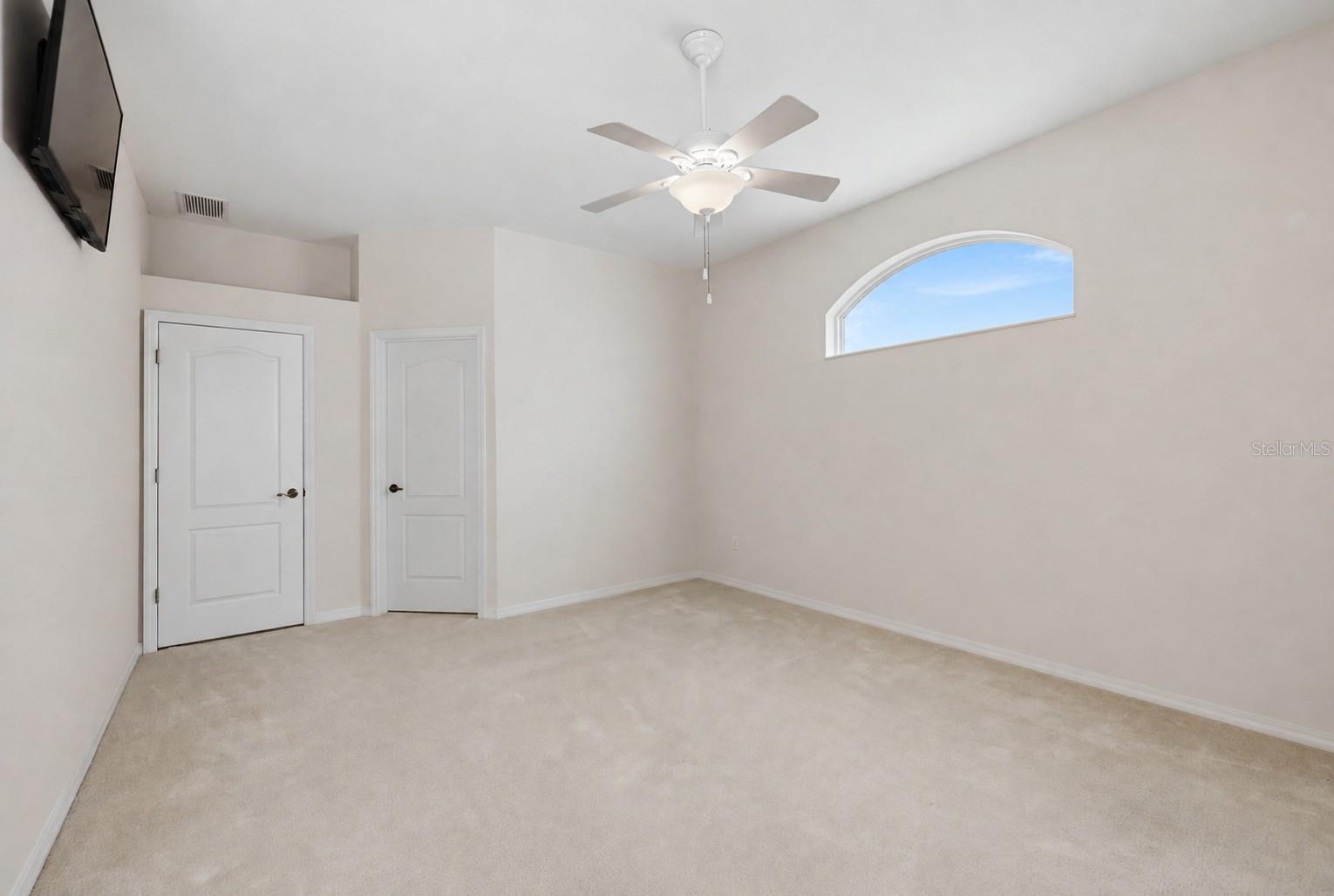 8492 Idlewood Ct Property Photo 25