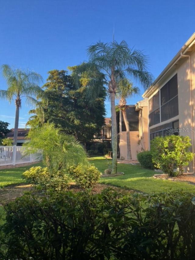 6301 Manatee Ave W Property Photo 20