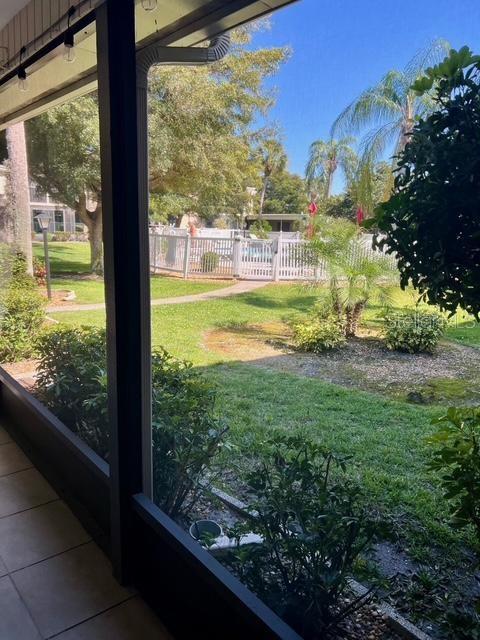 6301 Manatee Ave W Property Photo 23