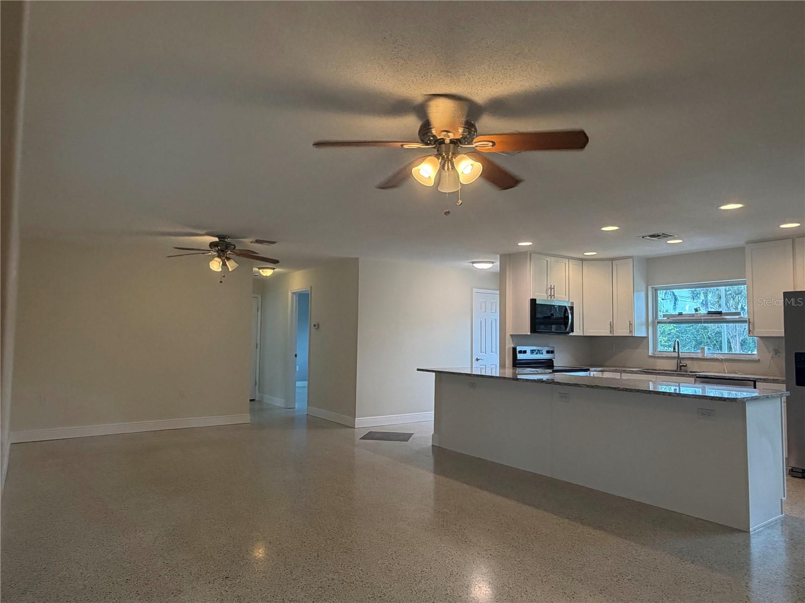 623 Palm Blvd Property Photo 12