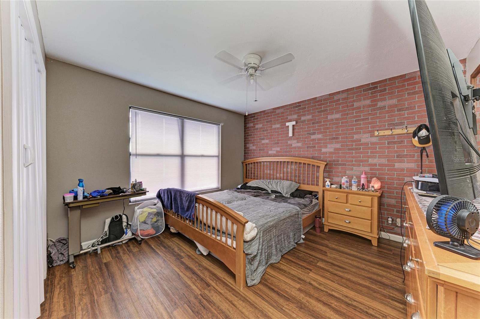 2147 Floribanna St Property Photo 13