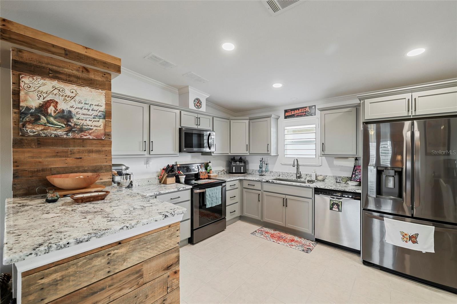 24500 Rio Villa Lakes Cir Property Photo 13