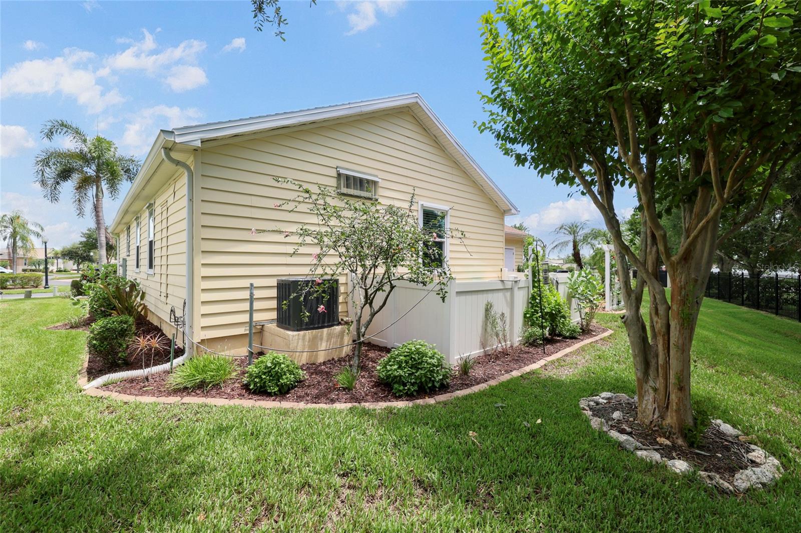 24500 Rio Villa Lakes Cir Property Photo 34
