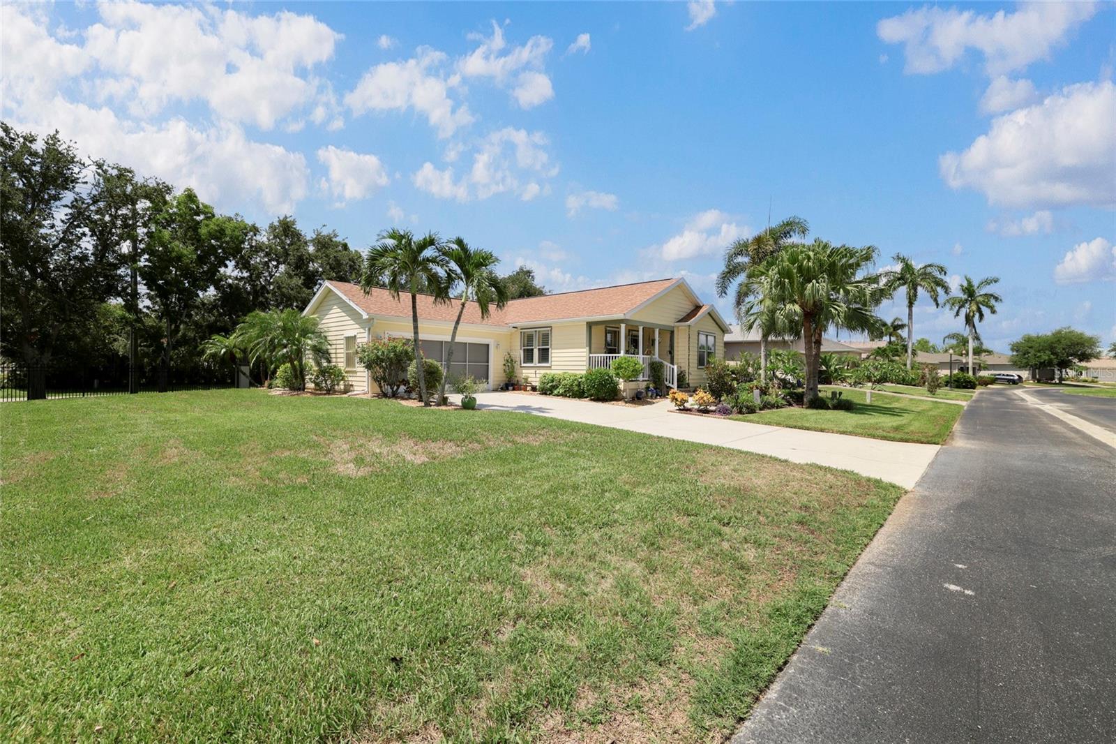 24500 Rio Villa Lakes Cir Property Photo 36