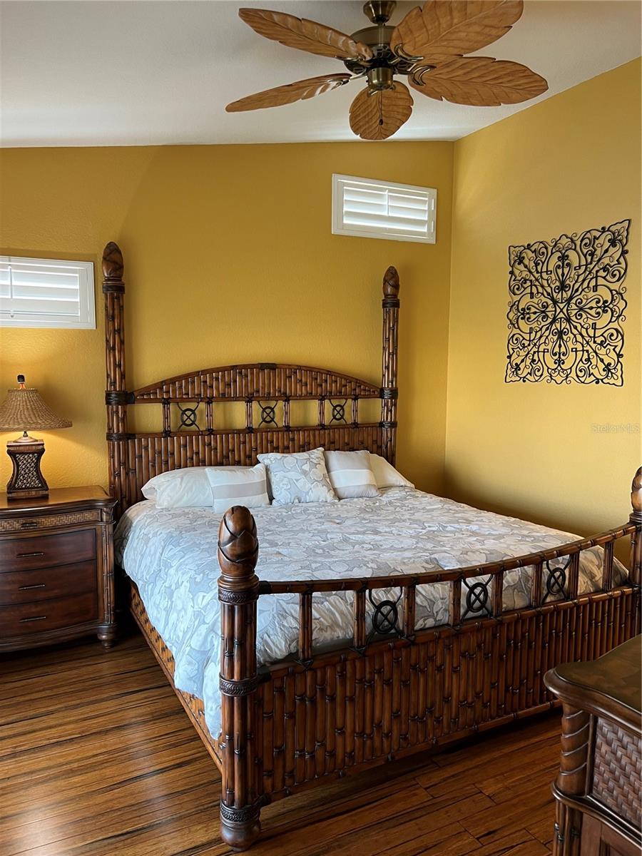 7060 Strand Cir #7060 Property Photo 12