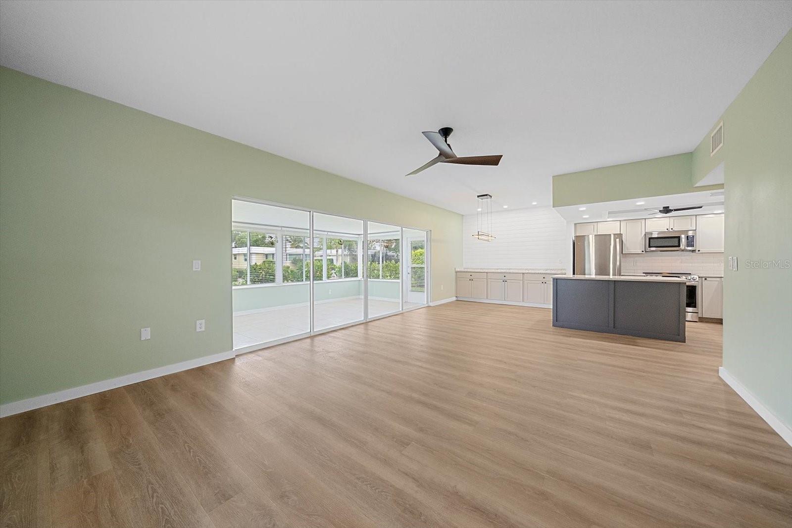 5865 Tidewood Ave #8 Property Photo 15