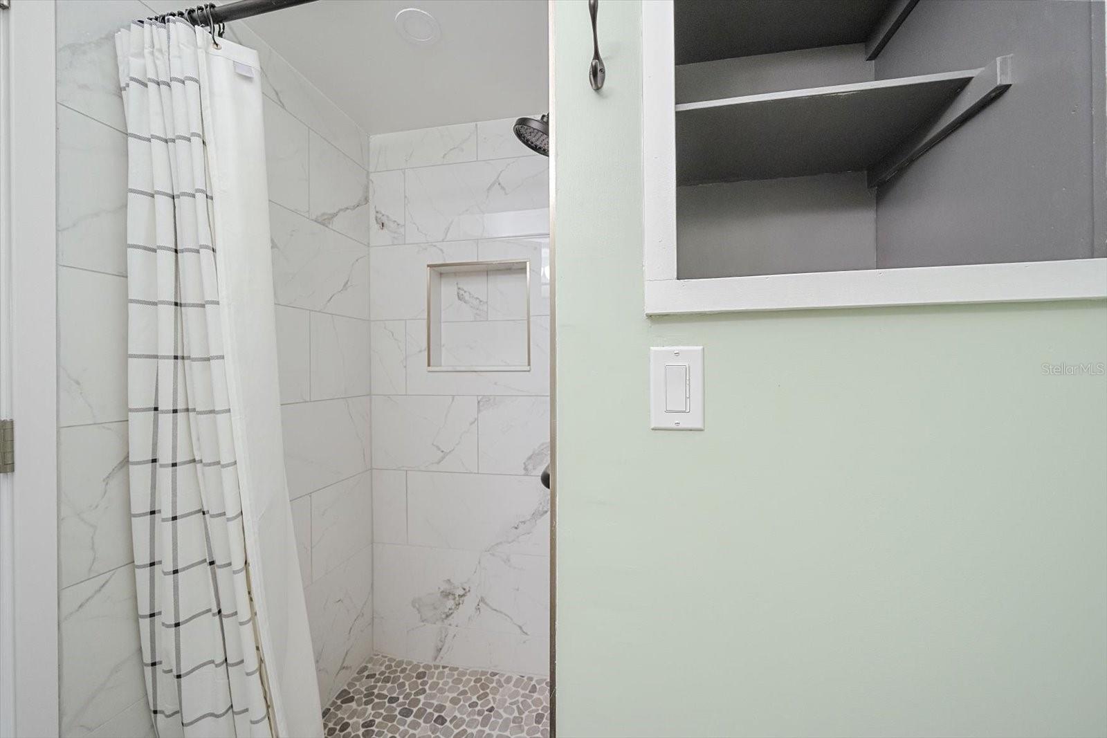 5865 Tidewood Ave #8 Property Photo 20