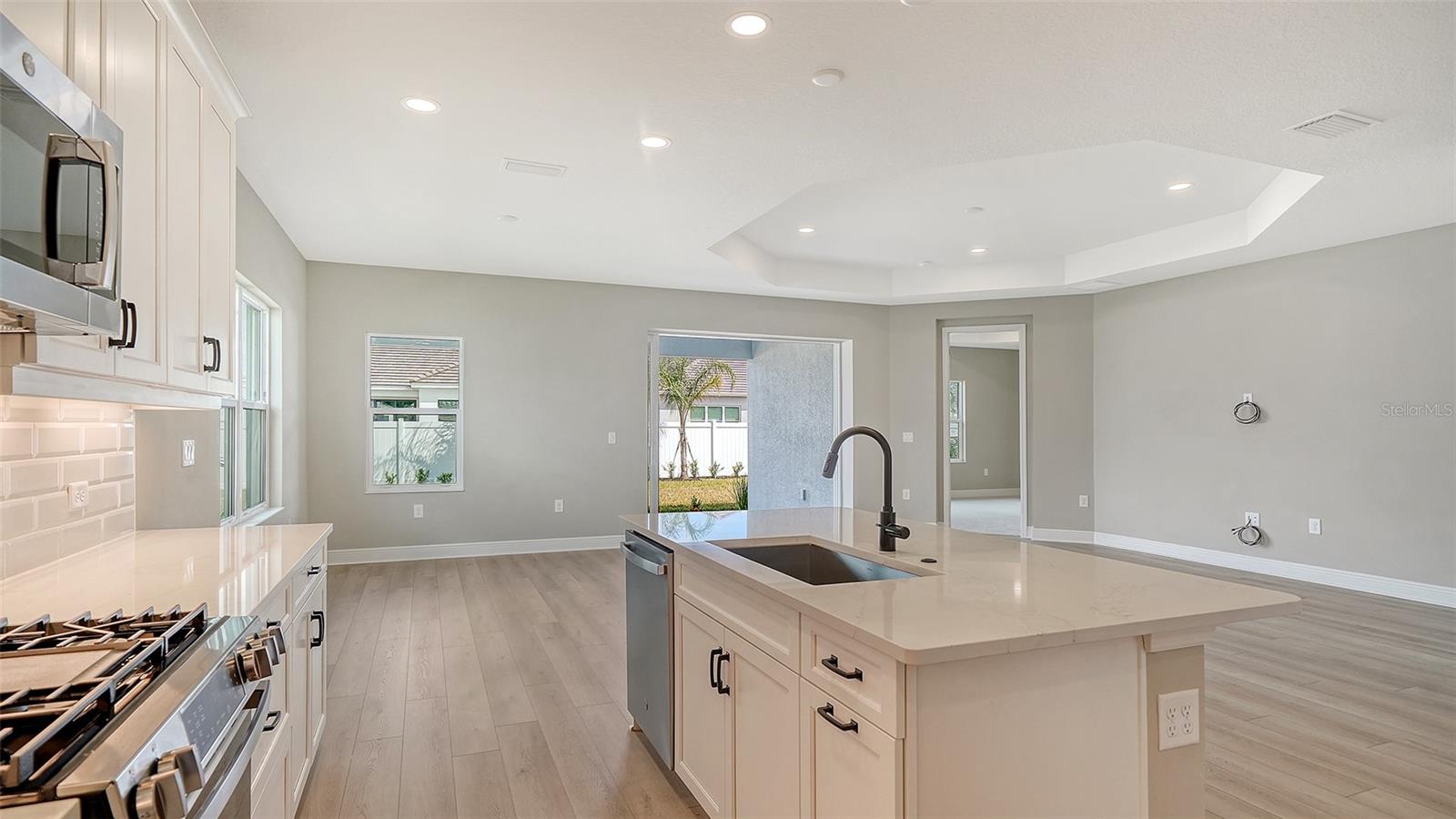 8079 Anthirium Loop Property Photo 18