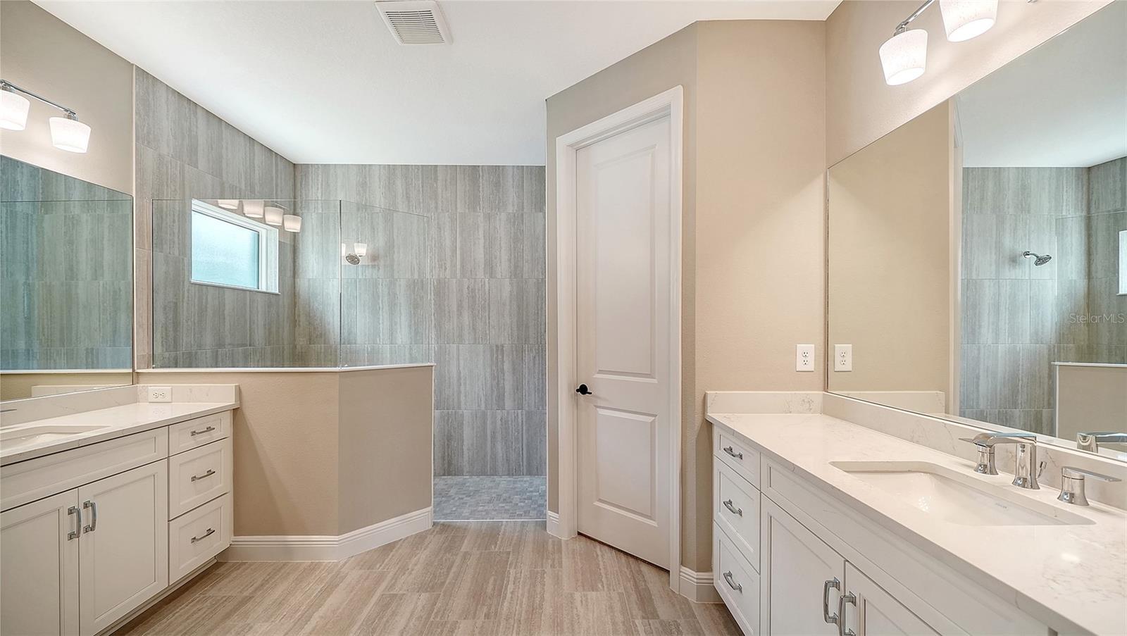 8079 Anthirium Loop Property Photo 24