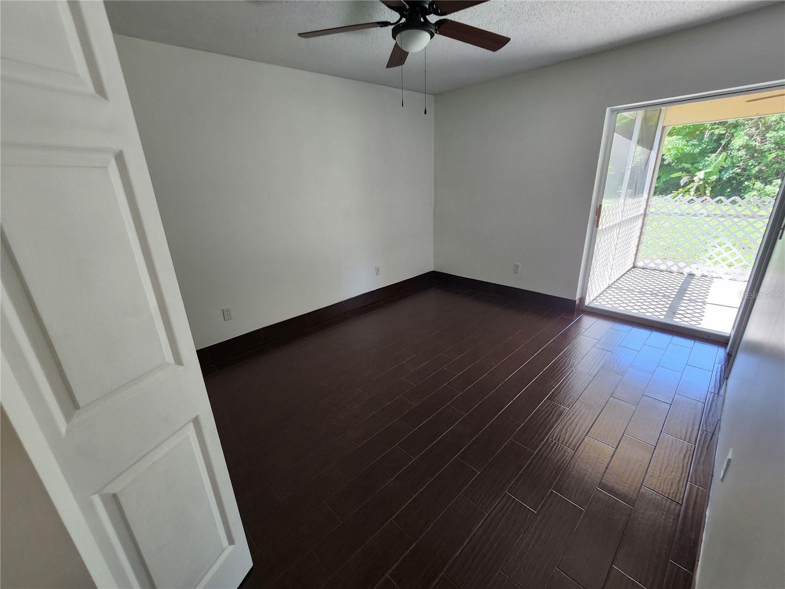 1225 Armsdale Ave Property Photo 17