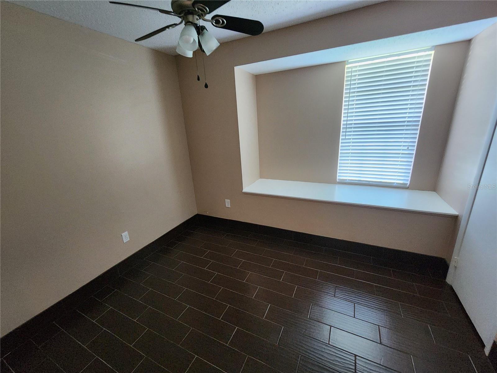 1225 Armsdale Ave Property Photo 22