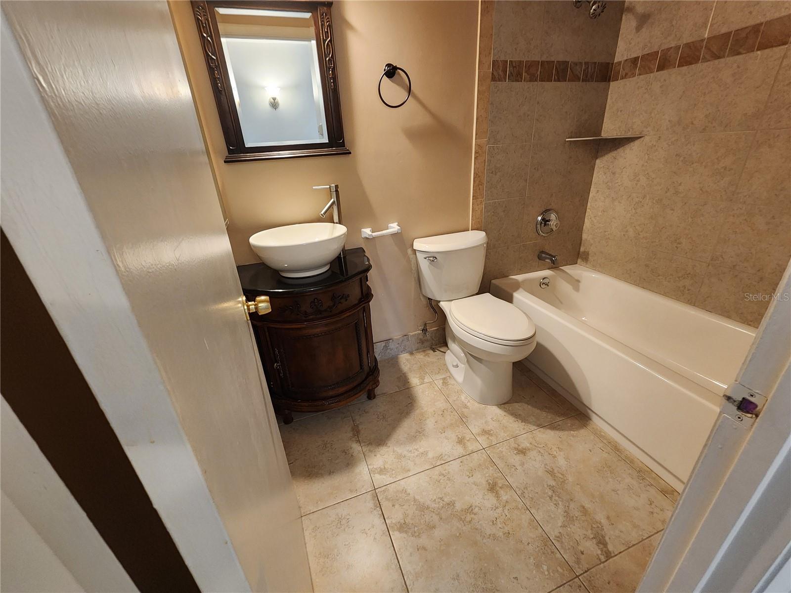 1225 Armsdale Ave Property Photo 23
