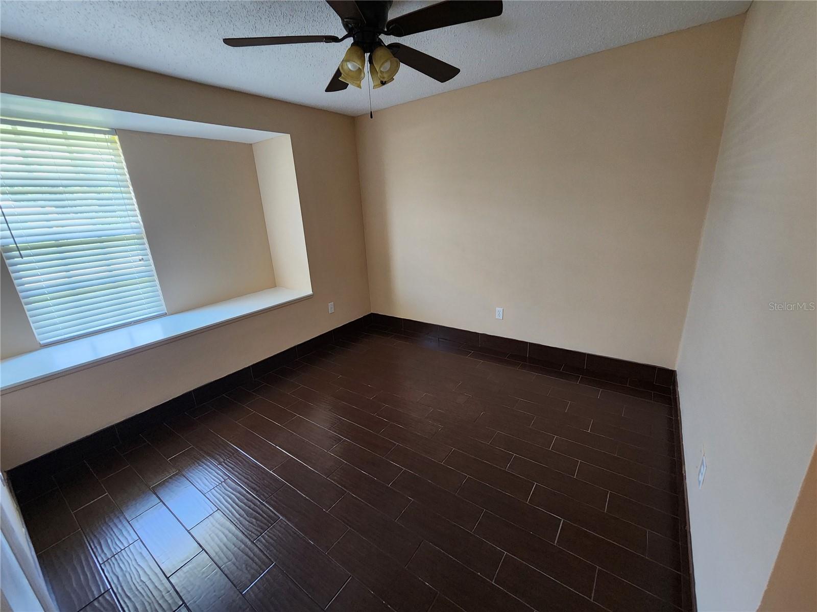 1225 Armsdale Ave Property Photo 26