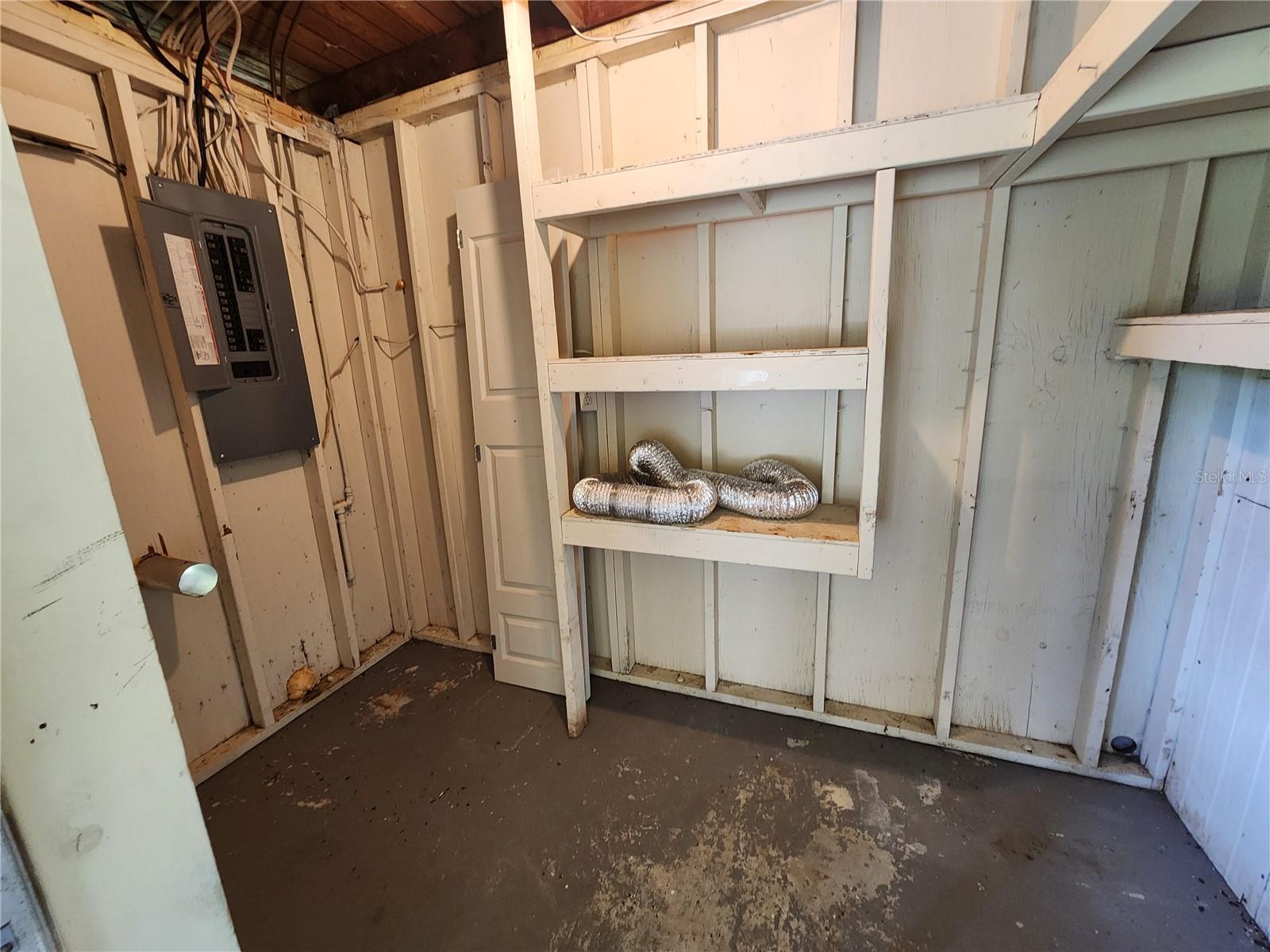 1225 Armsdale Ave Property Photo 31