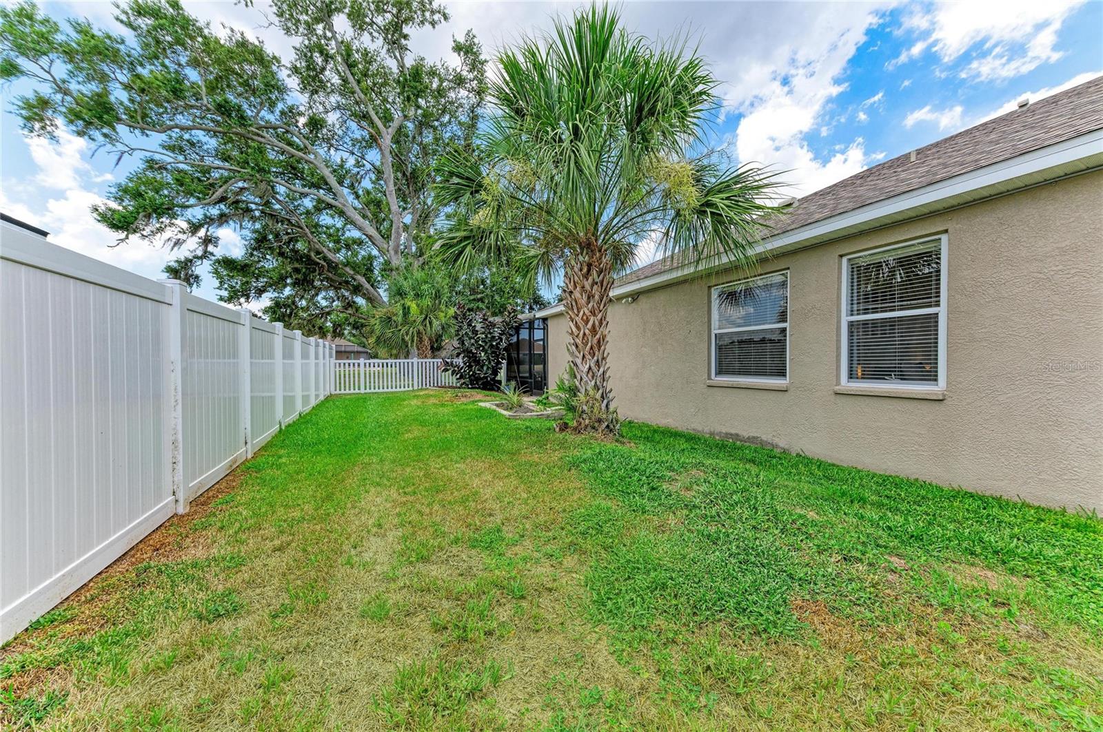 3114 38th Ter E Property Photo 44