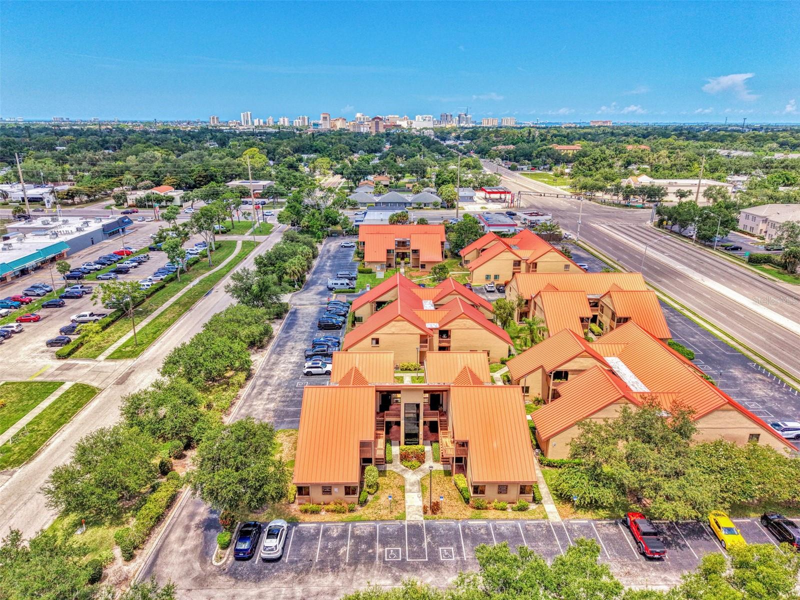 2831 Ringling Blvd #e214 Property Photo 2