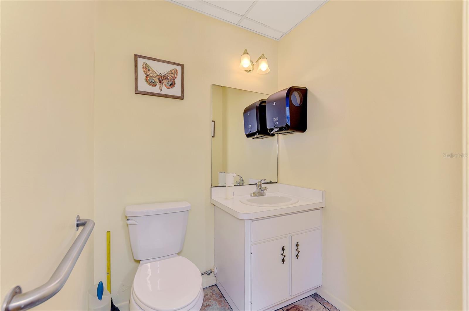 2831 Ringling Blvd #e214 Property Photo 15
