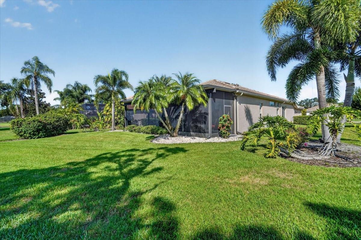 7128 Drewrys Blf Property Photo 4