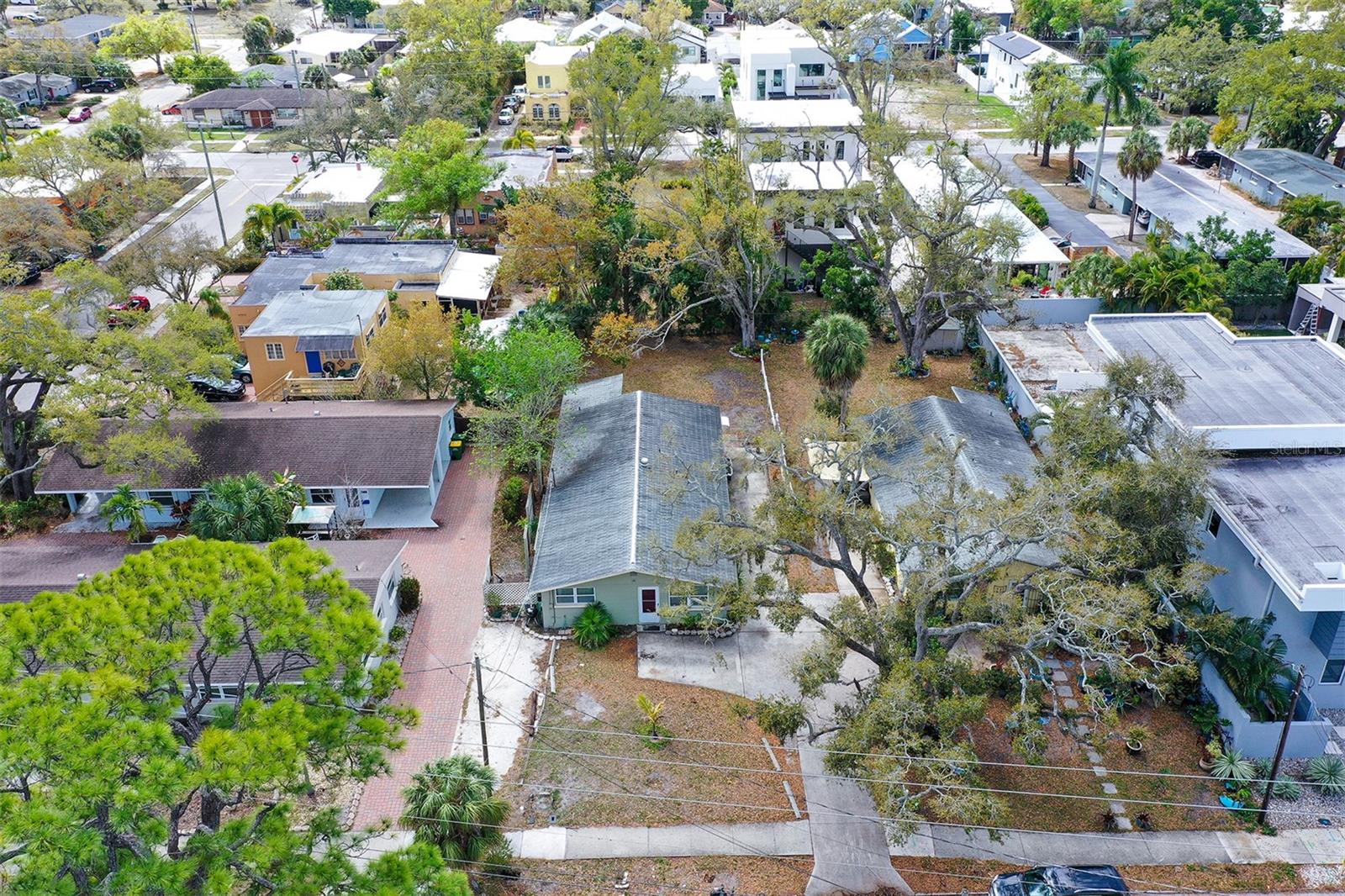 1850 7th St Property Photo 1