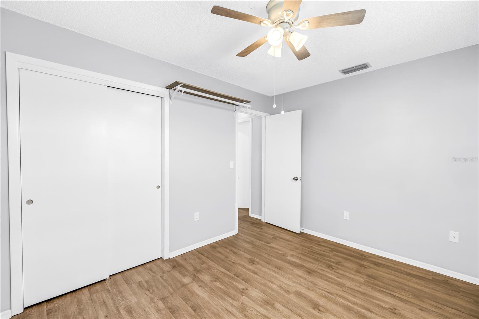 802 Buttonwood Dr Property Photo 23