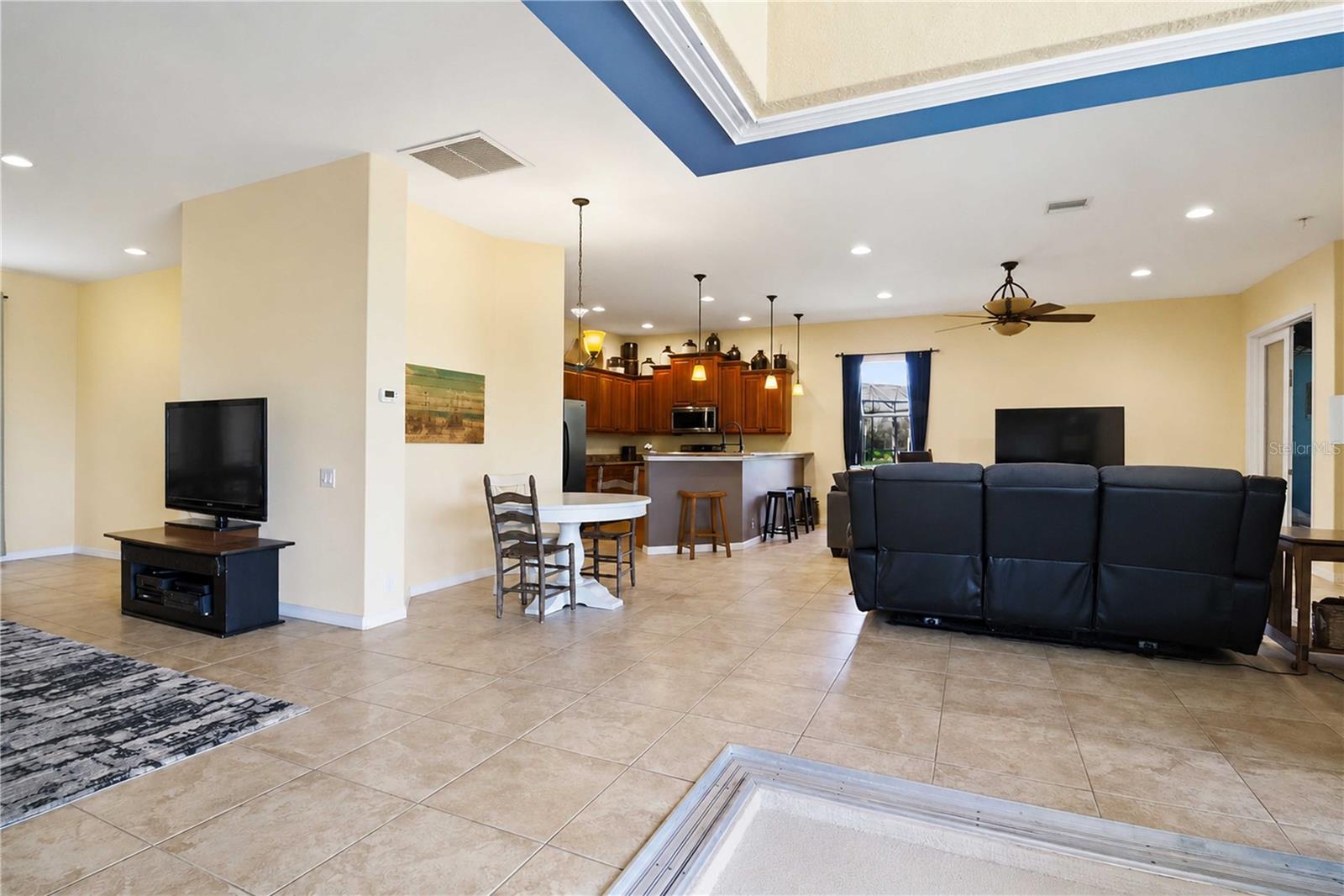2915 126th Ter E Property Photo 9
