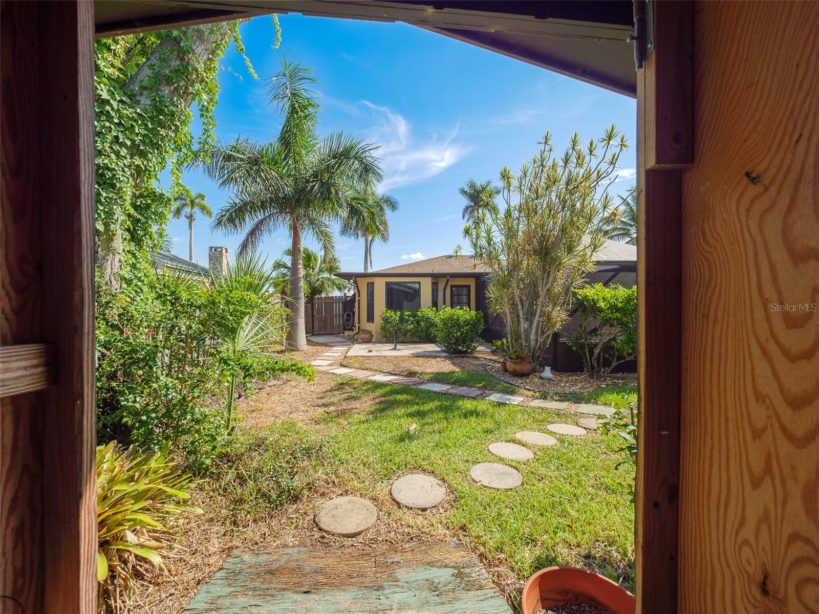 2410 Riverside Dr E Property Photo 50