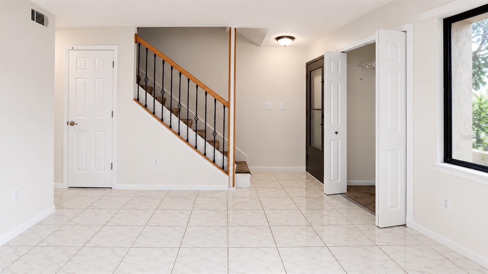 947 Sunridge Way #a3 Property Photo 4
