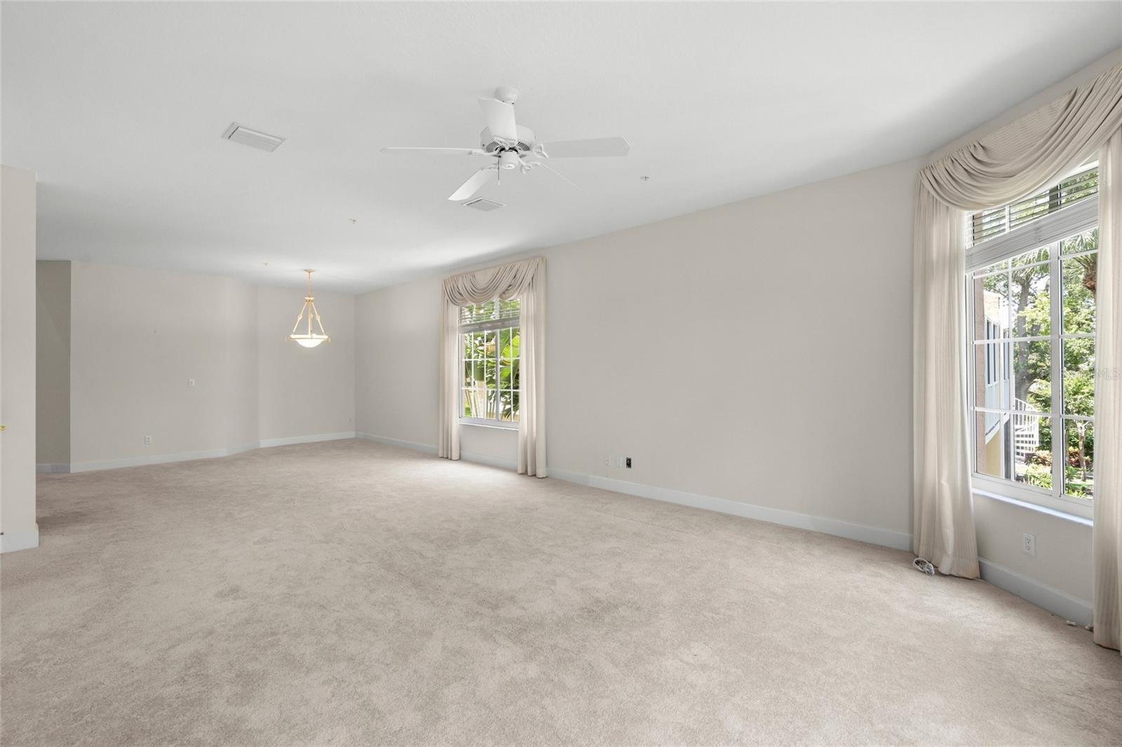 3954 Hamilton Club Cir #14 Property Photo 13