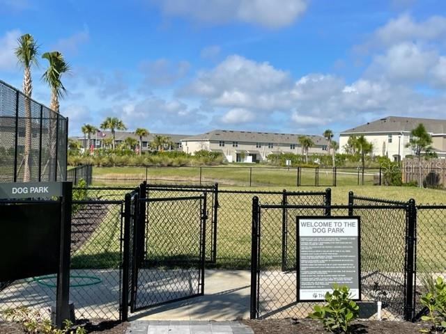 5764 Haven Ter Property Photo 23