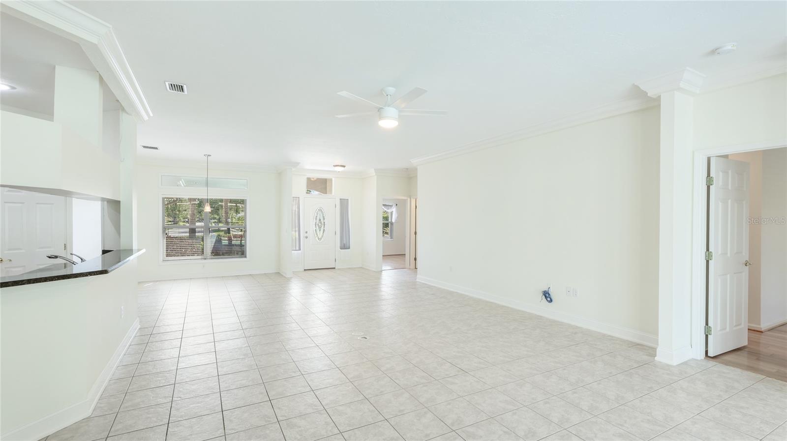534 Oak Bay Dr Property Photo 10