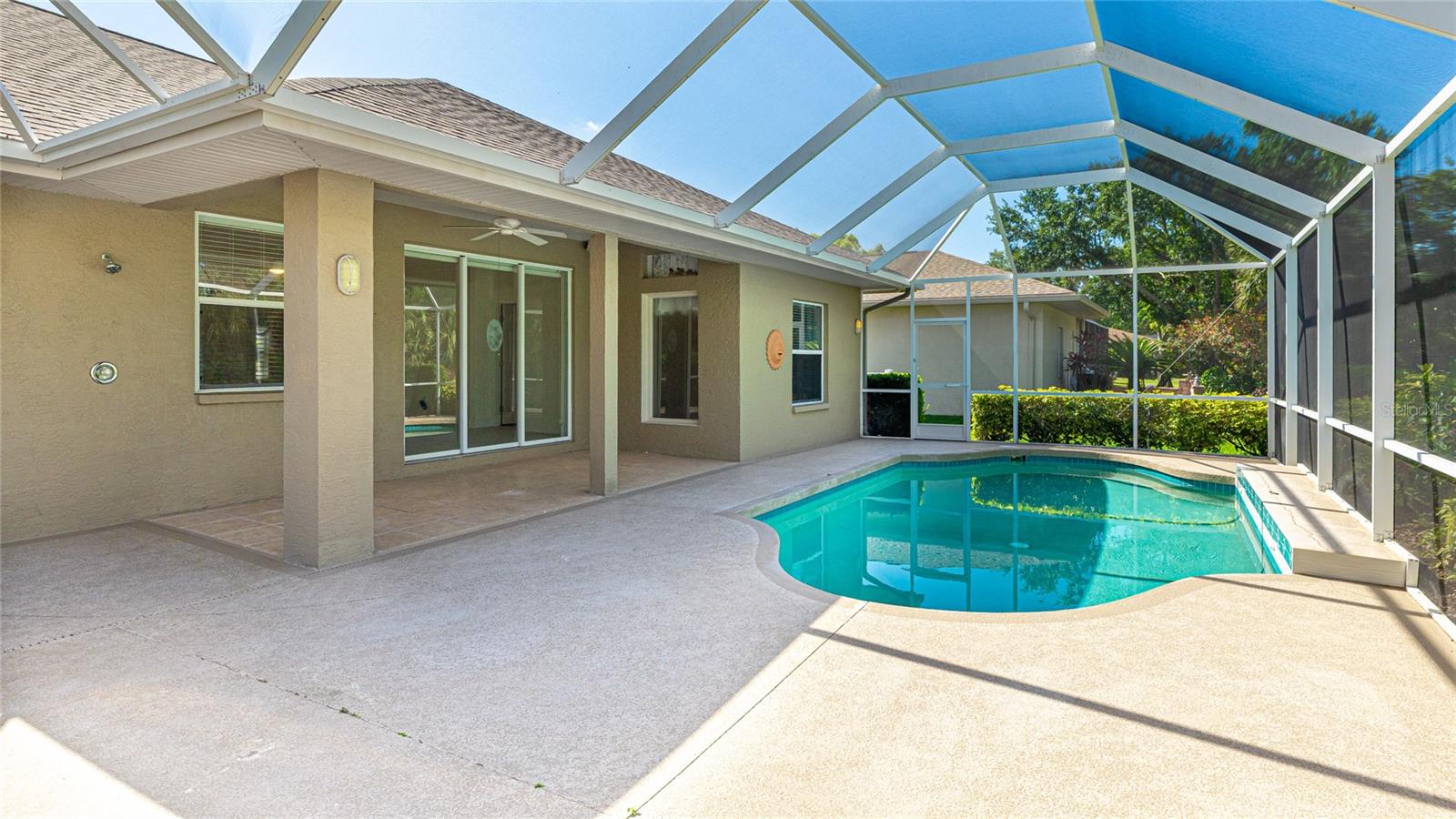 534 Oak Bay Dr Property Photo 38
