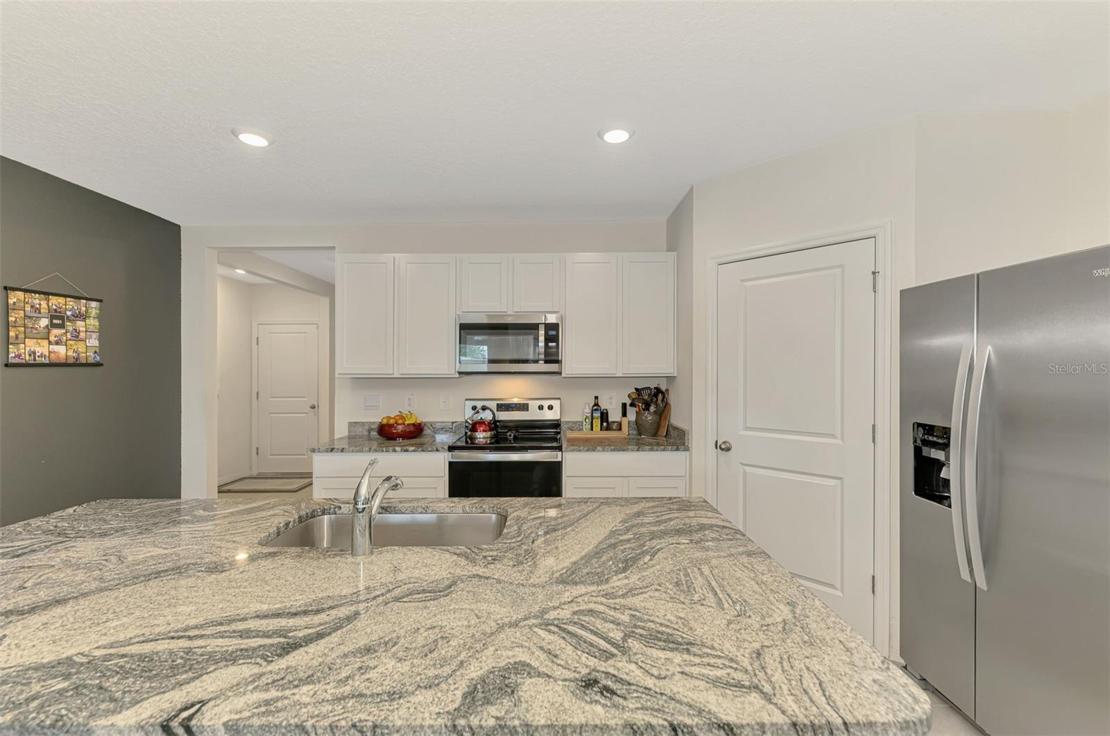 17733 Canopy Pl Property Photo 12