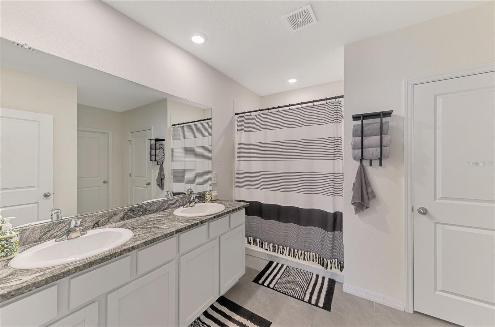 17733 Canopy Pl Property Photo 31