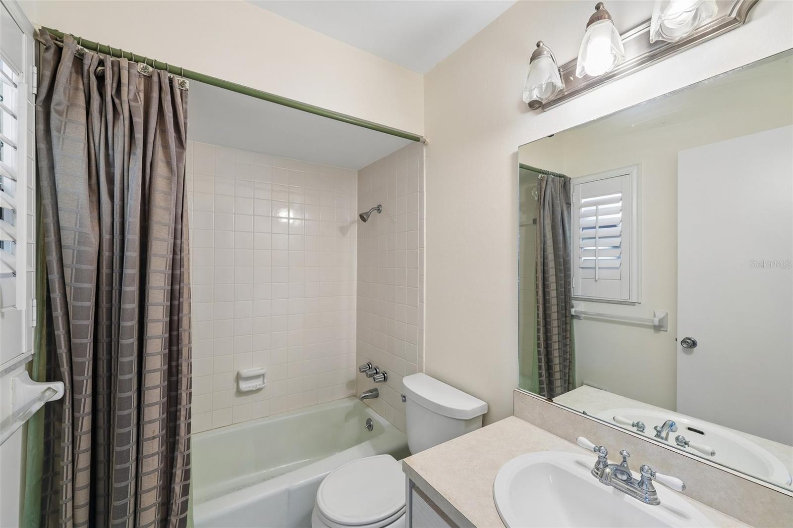 3210 Cambridge Ave Property Photo 21