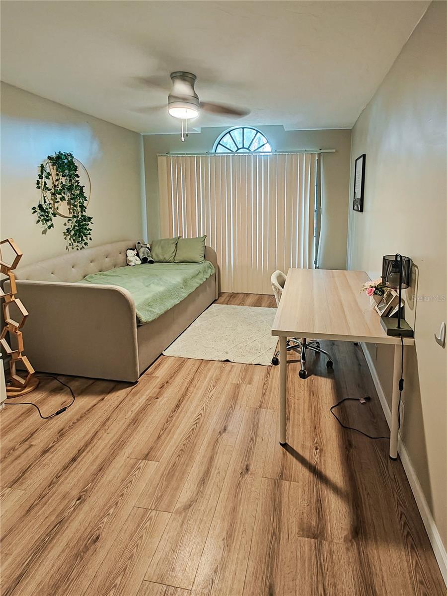 4907 82nd Pl E Property Photo 15