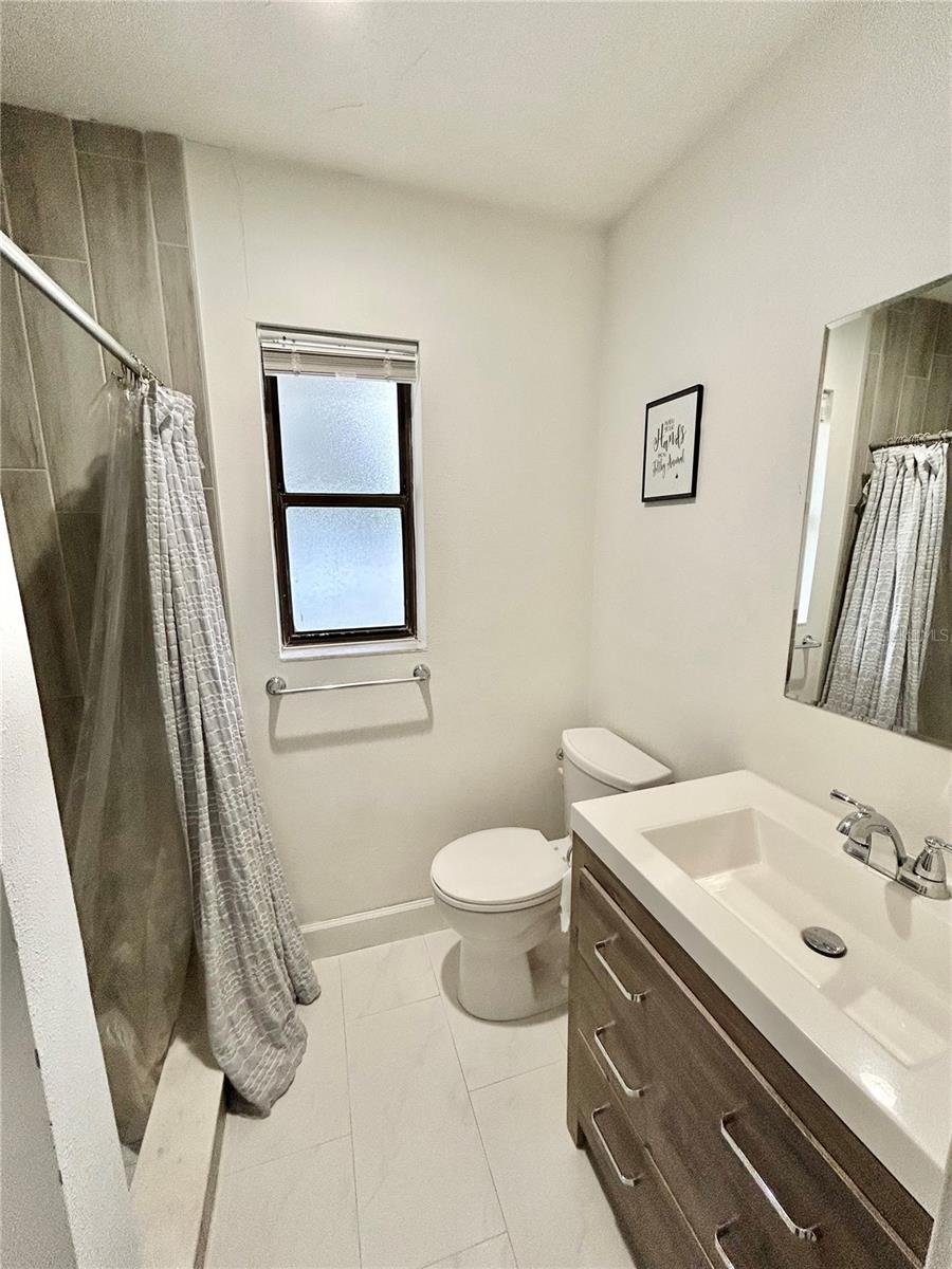 4633 Brooksdale Dr Property Photo 33