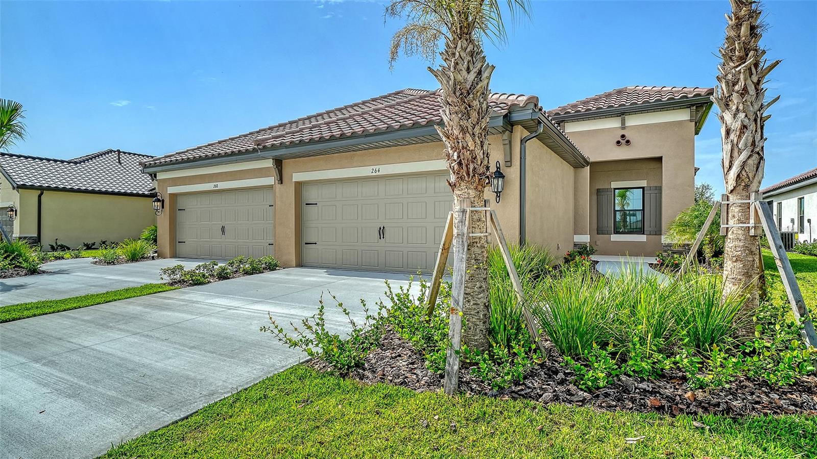 264 Altamura Cir Property Photo 2