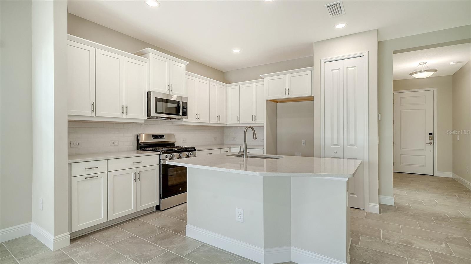 264 Altamura Cir Property Photo 14